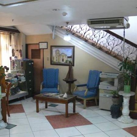 Plaza Maria Luisa Suites Inn Dumaguete City Eksteriør billede